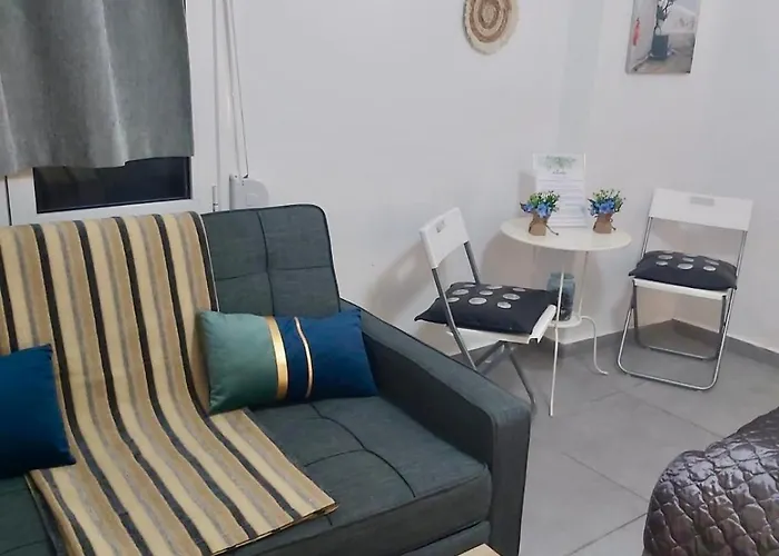 Cozy In Center